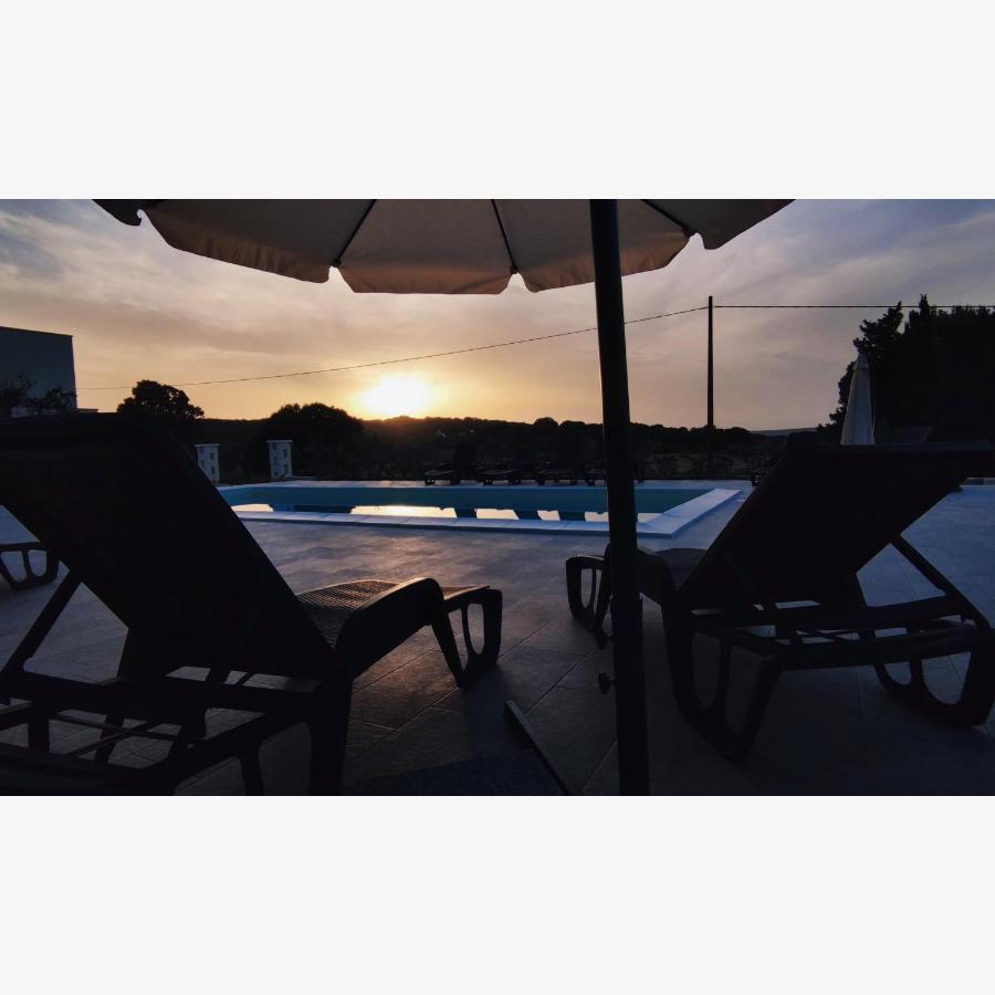 Tenuta Valle Incanto โลโกโรตอนโด ภายนอก รูปภาพ