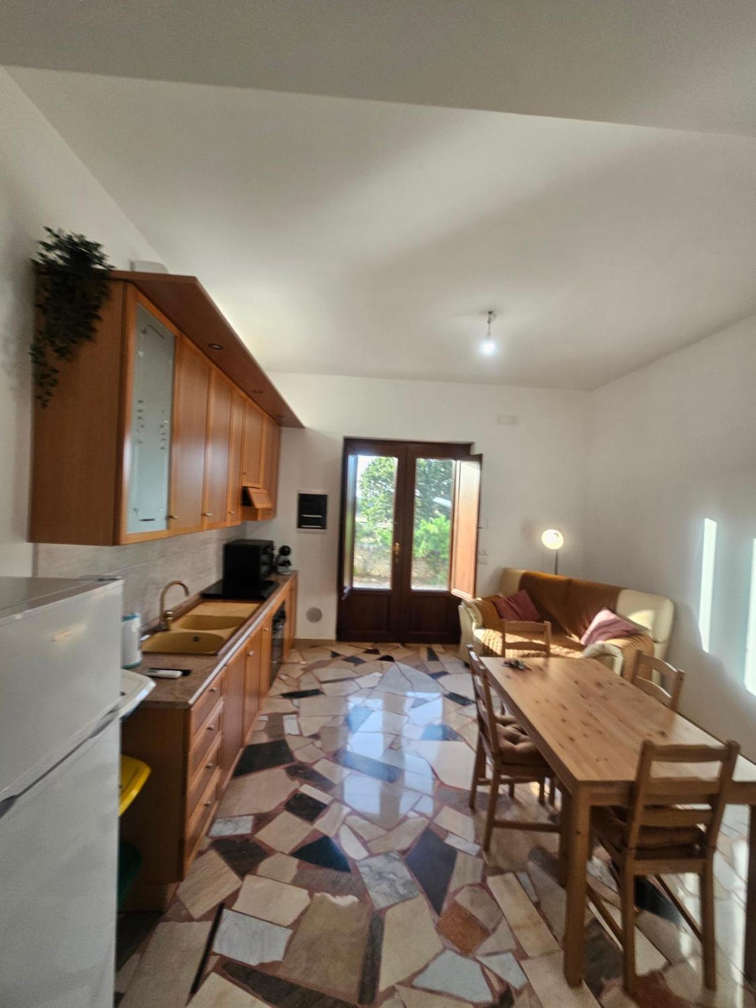 Tenuta Valle Incanto โลโกโรตอนโด ห้อง รูปภาพ