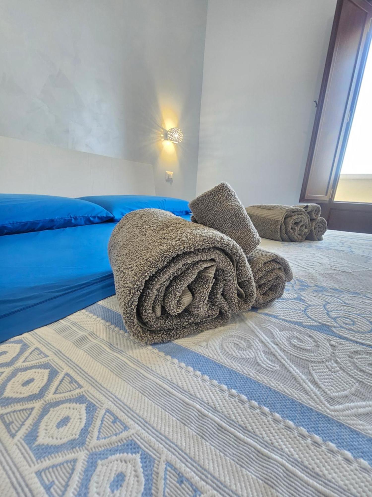 Tenuta Valle Incanto โลโกโรตอนโด ภายนอก รูปภาพ